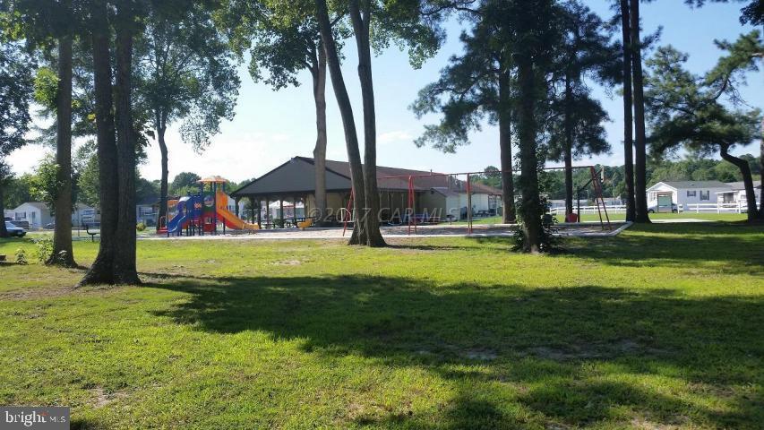 WHITE HORSE PARK I - Residential