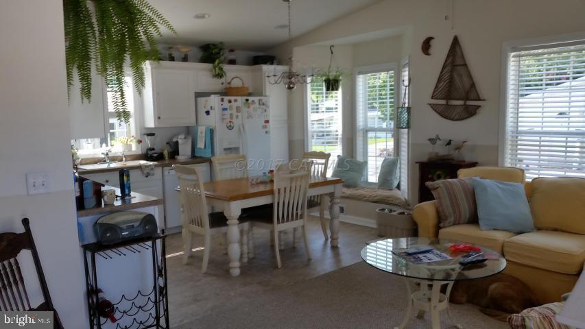 WHITE HORSE PARK I - Residential