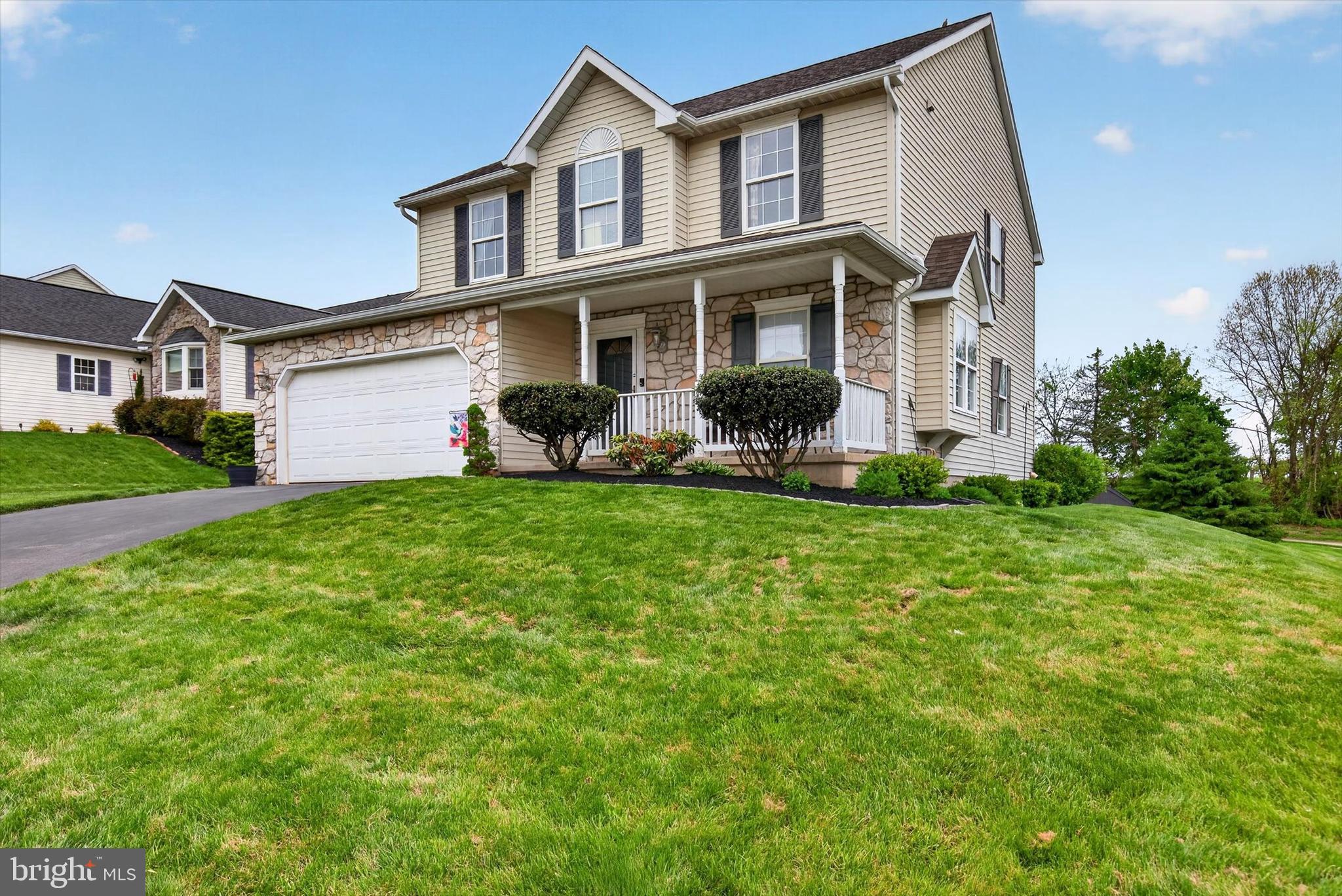 624 BARTLETT DRIVE