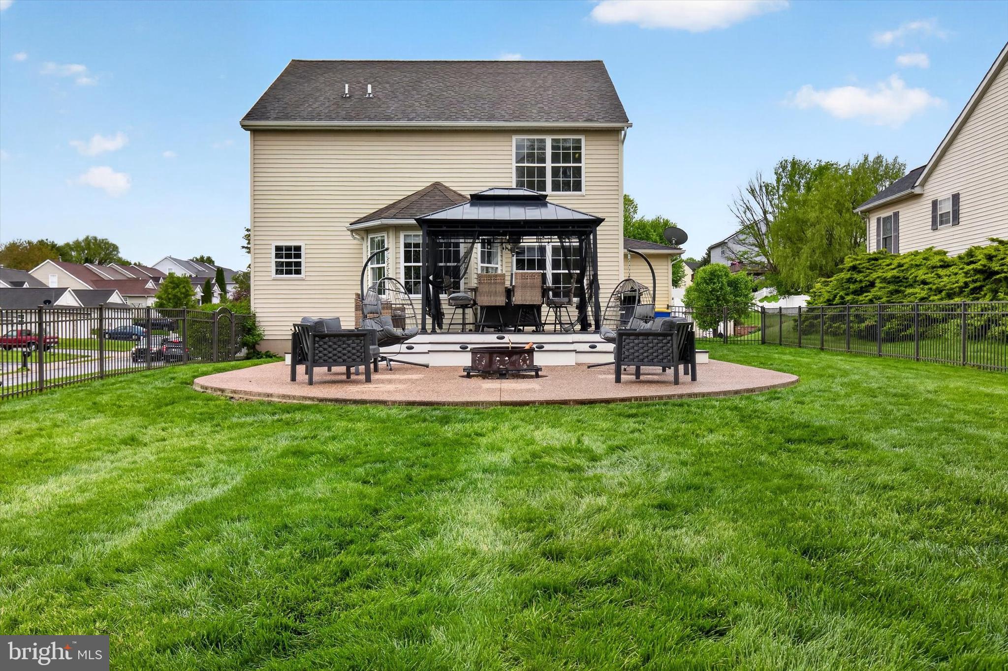 BLOSSOM HILL - Residential