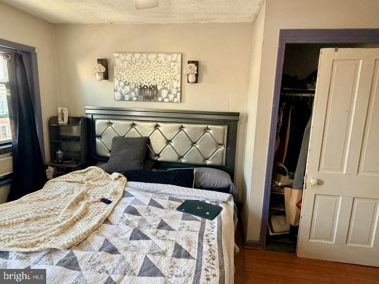 HEDGEVILLE - Residential