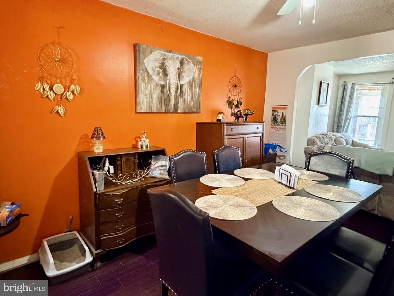 HEDGEVILLE - Residential