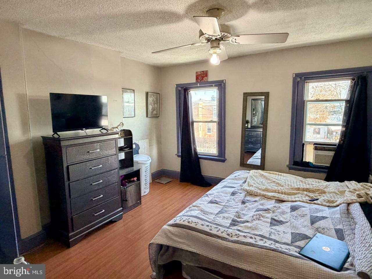 HEDGEVILLE - Residential