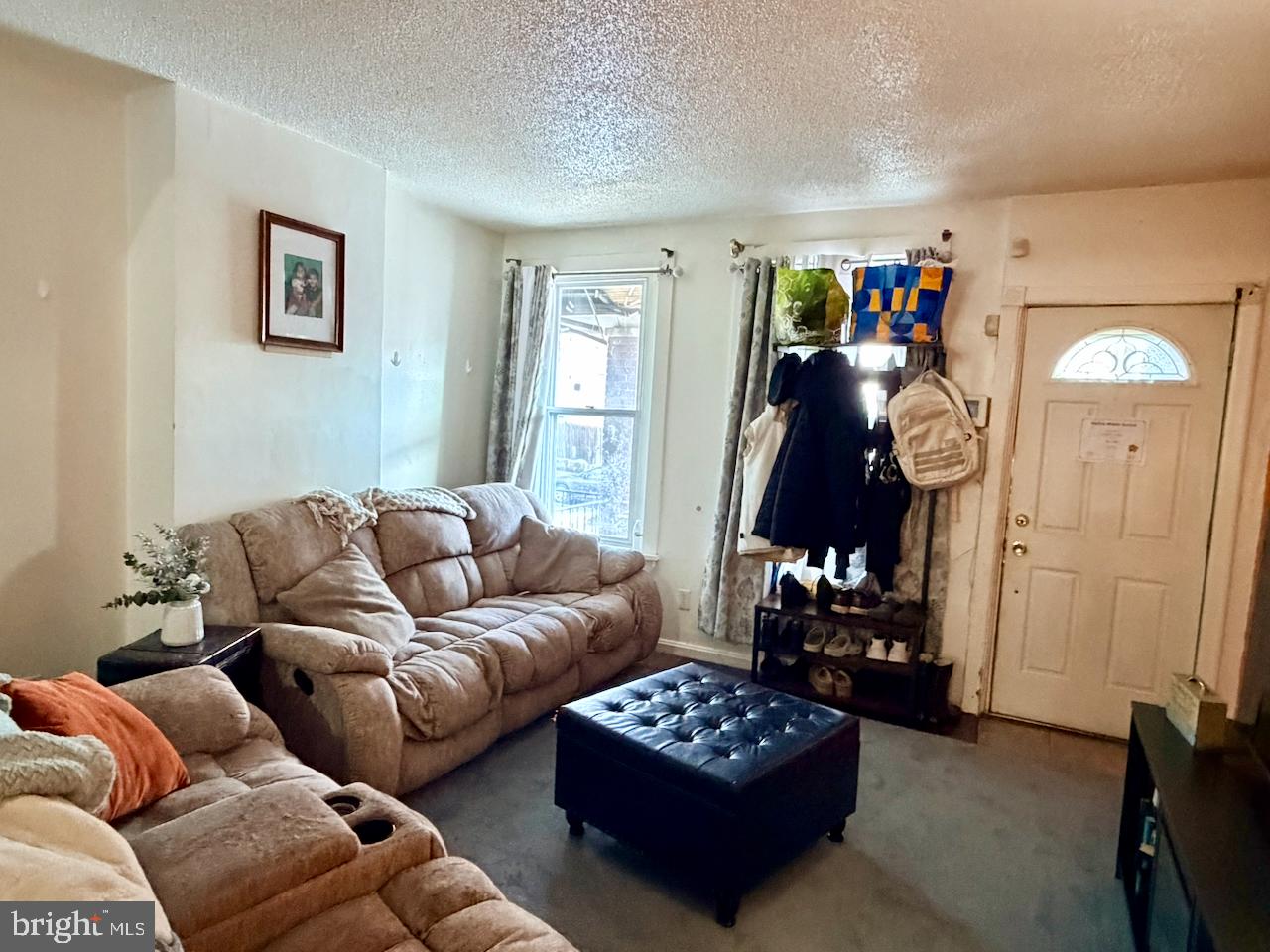 HEDGEVILLE - Residential