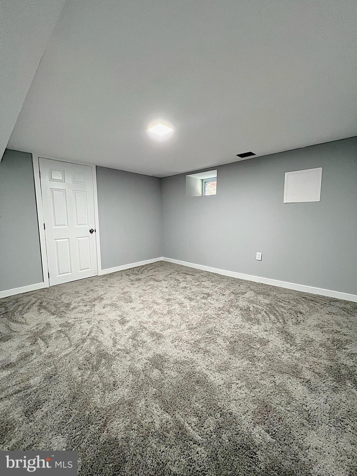 EAST ARLINGTON - Residential