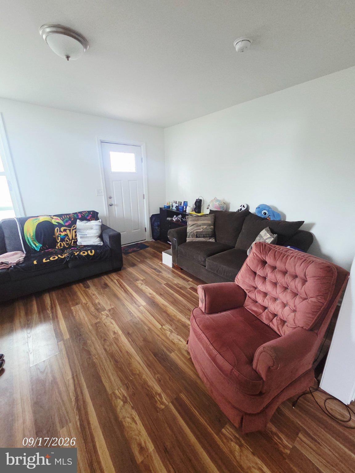 15729-15731 FENTON AVENUE