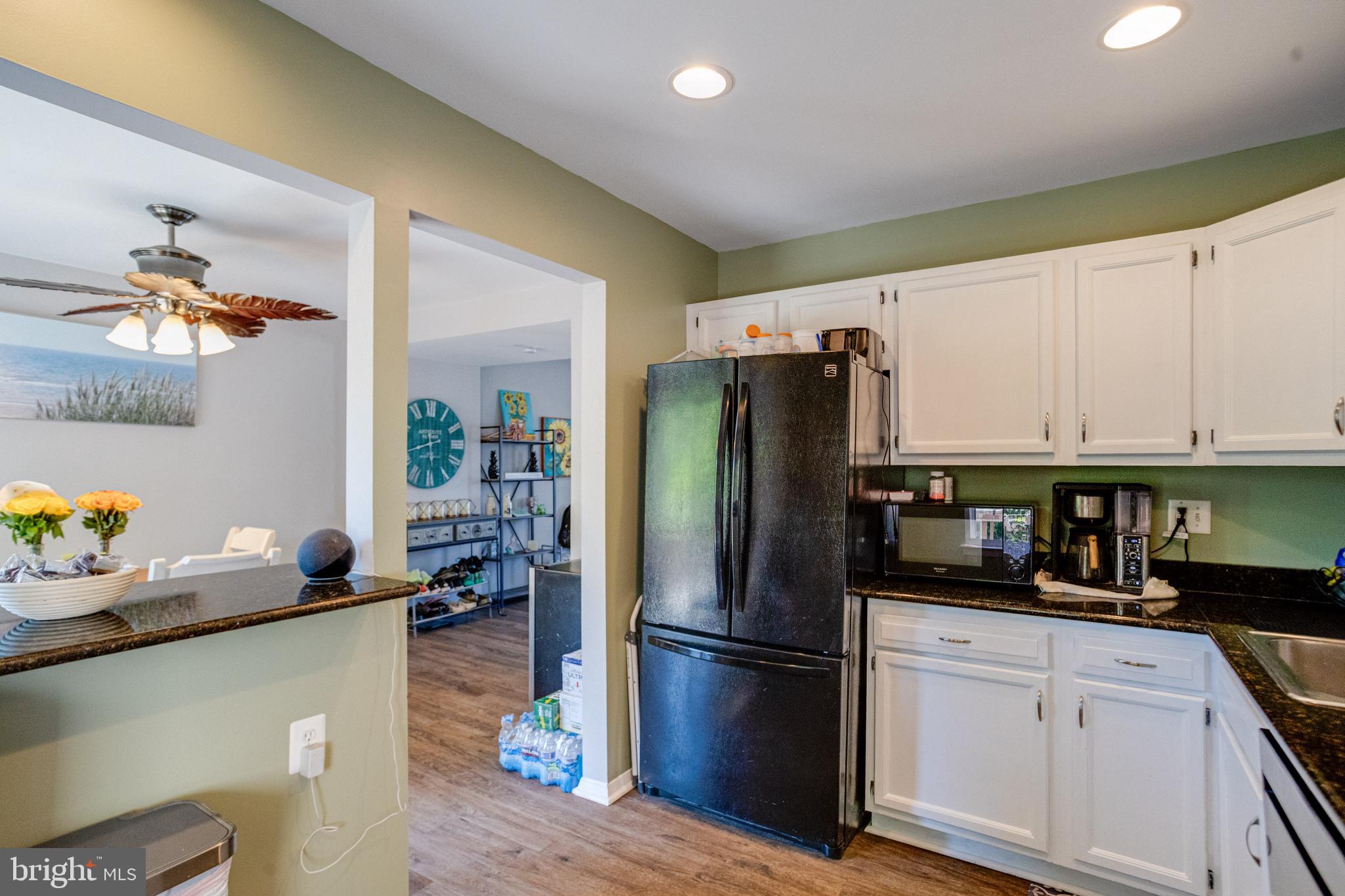 ELIZABETHS LANDING - Residential