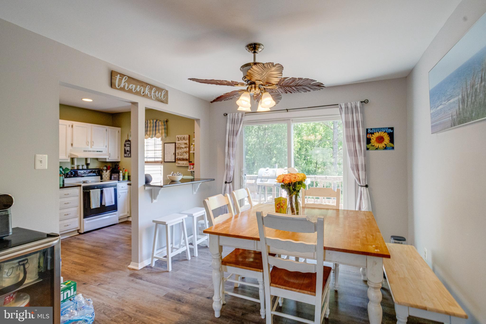 ELIZABETHS LANDING - Residential