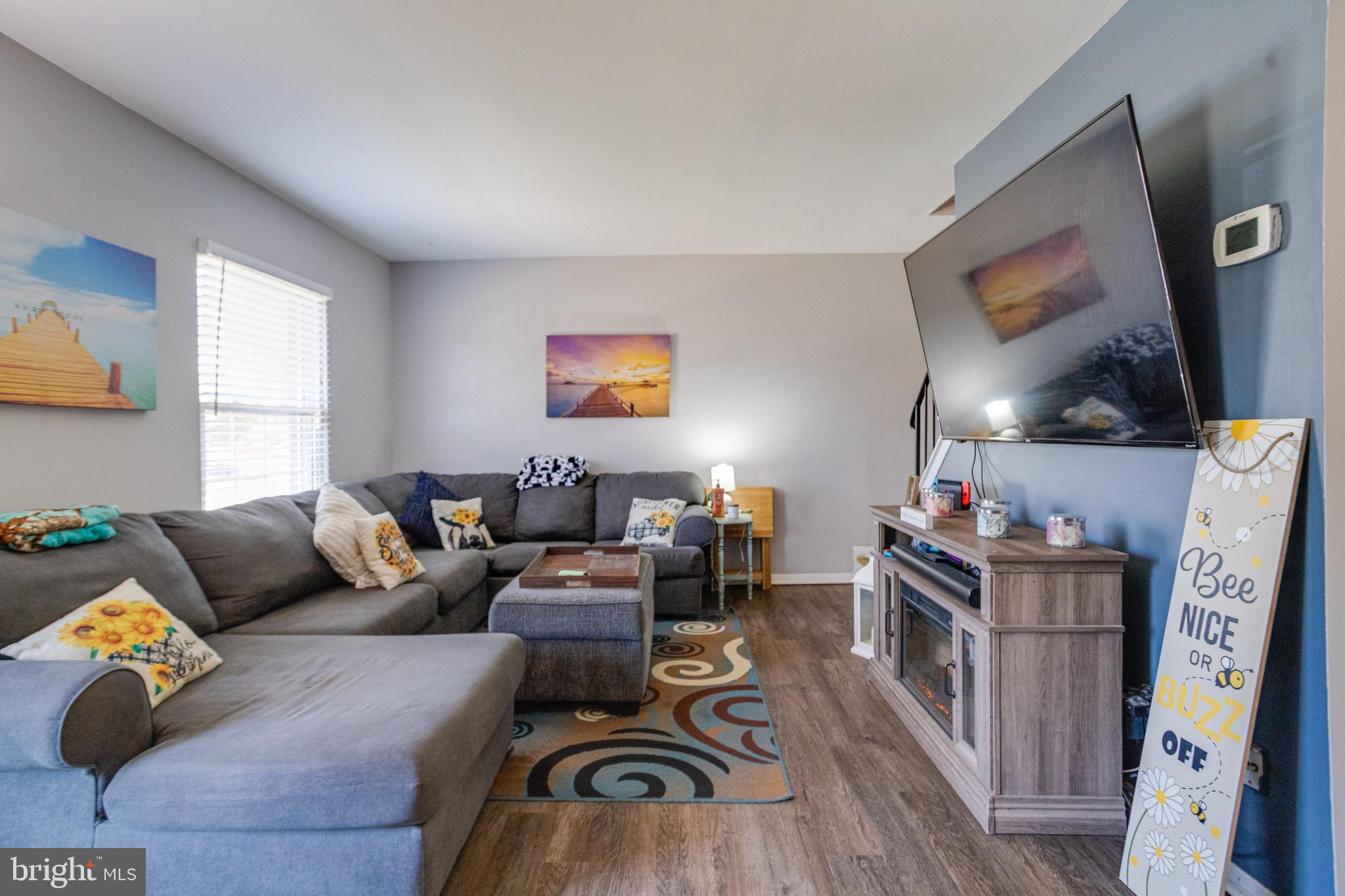 ELIZABETHS LANDING - Residential