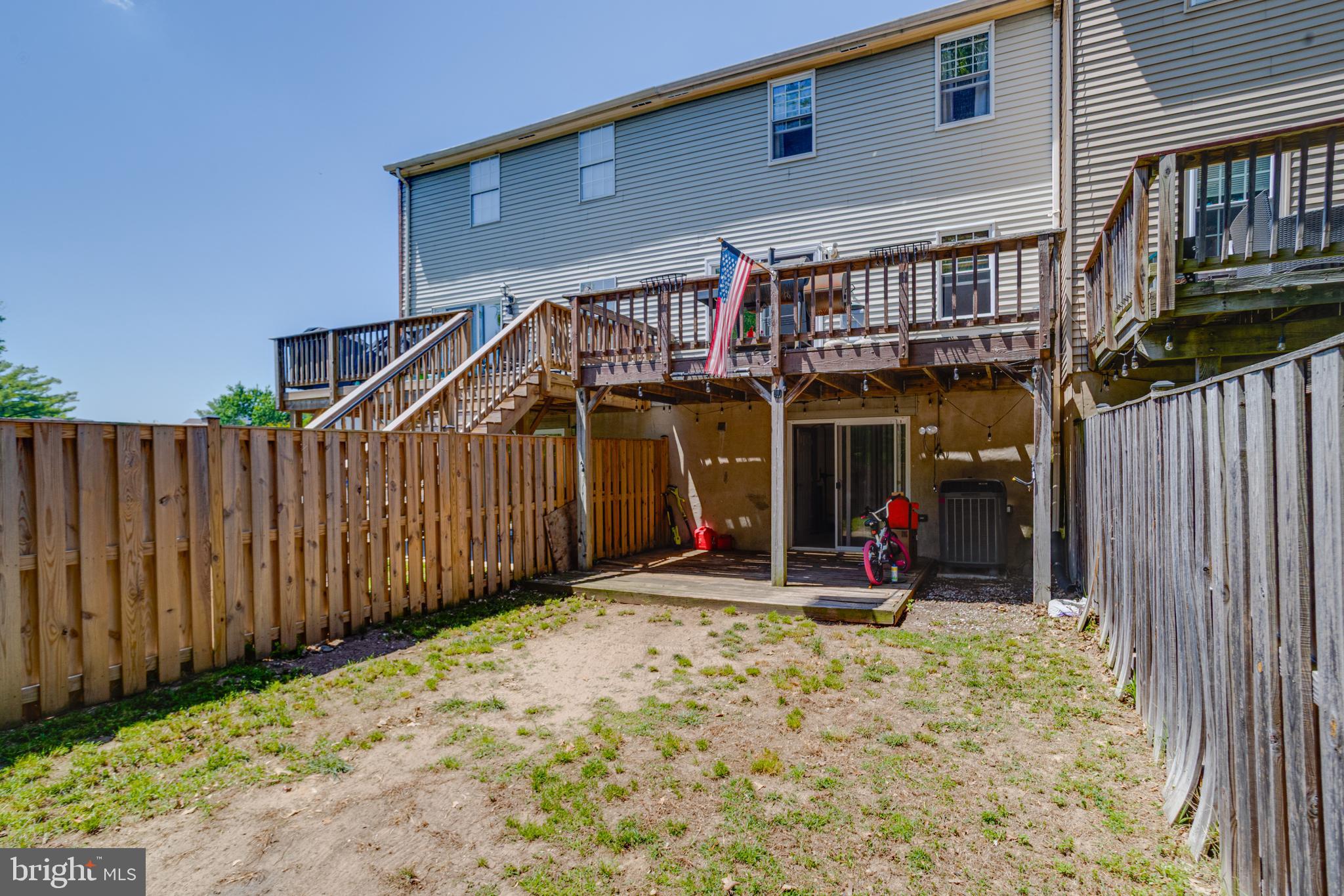 ELIZABETHS LANDING - Residential