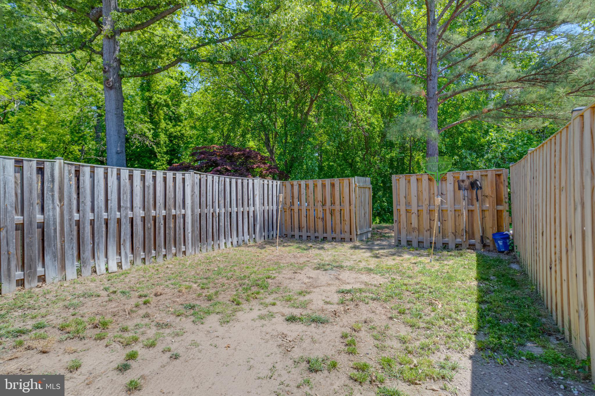 ELIZABETHS LANDING - Residential