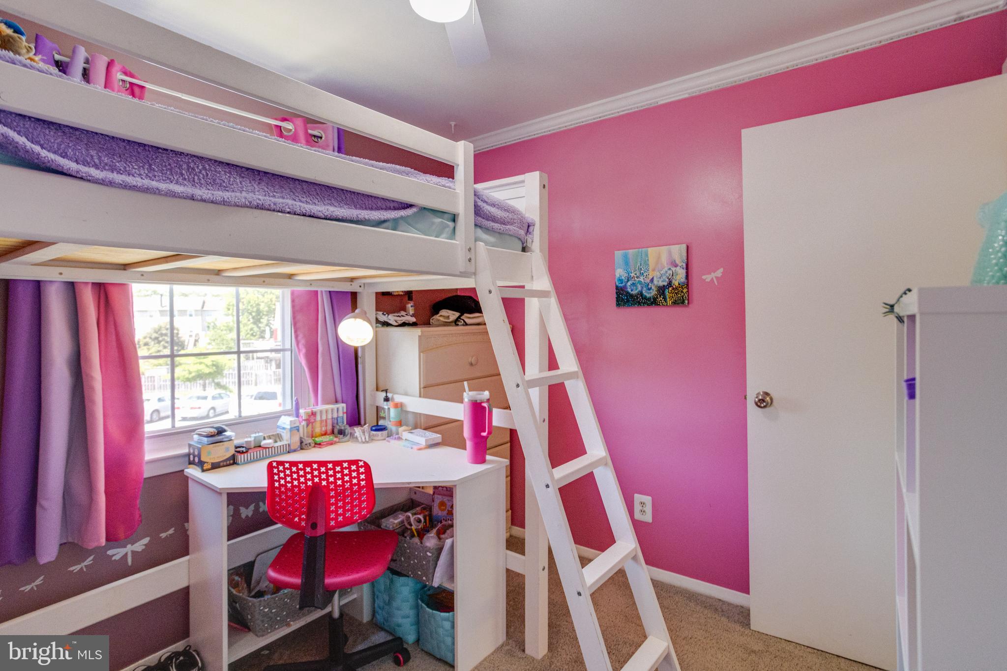 ELIZABETHS LANDING - Residential