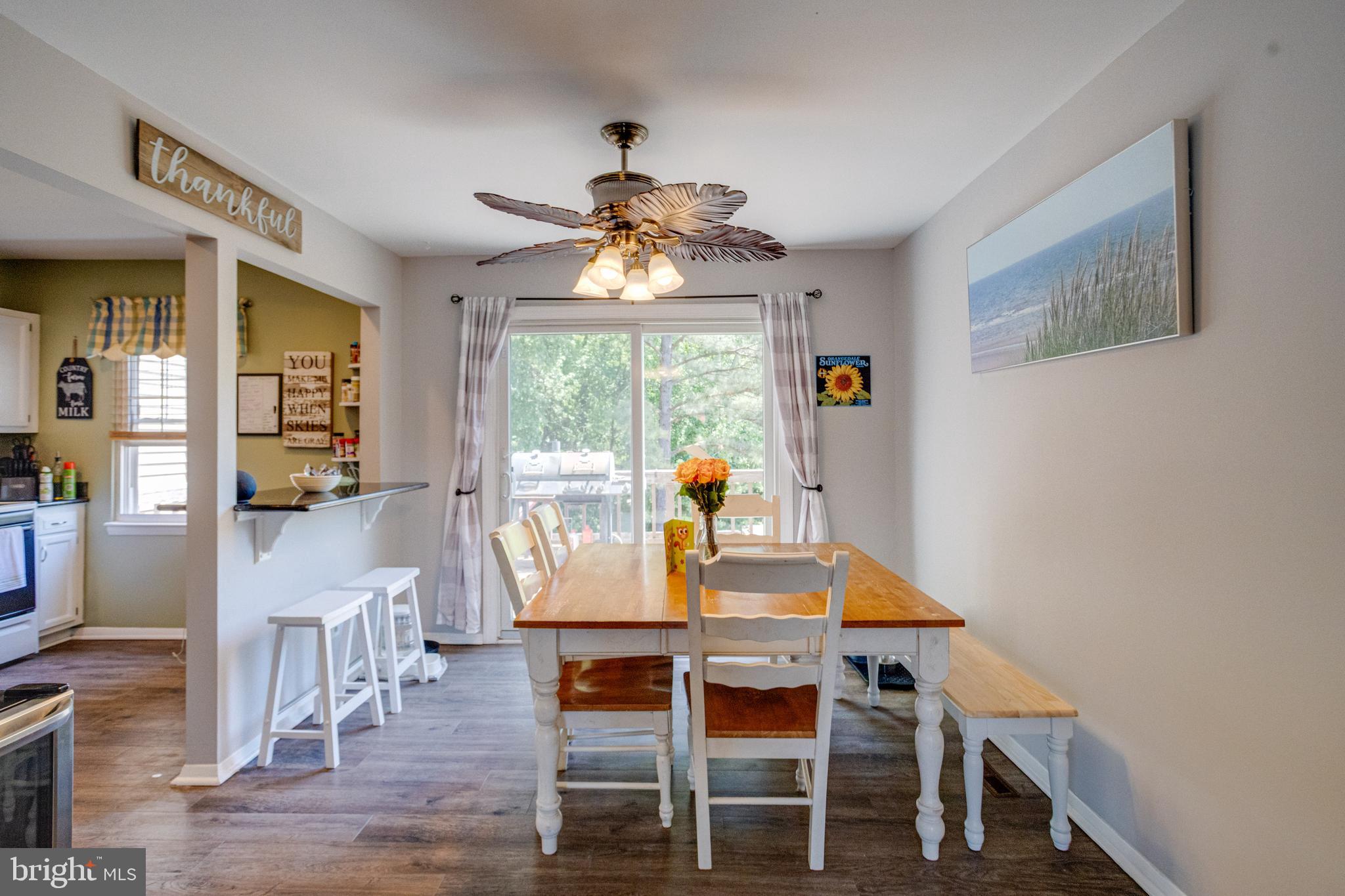 ELIZABETHS LANDING - Residential