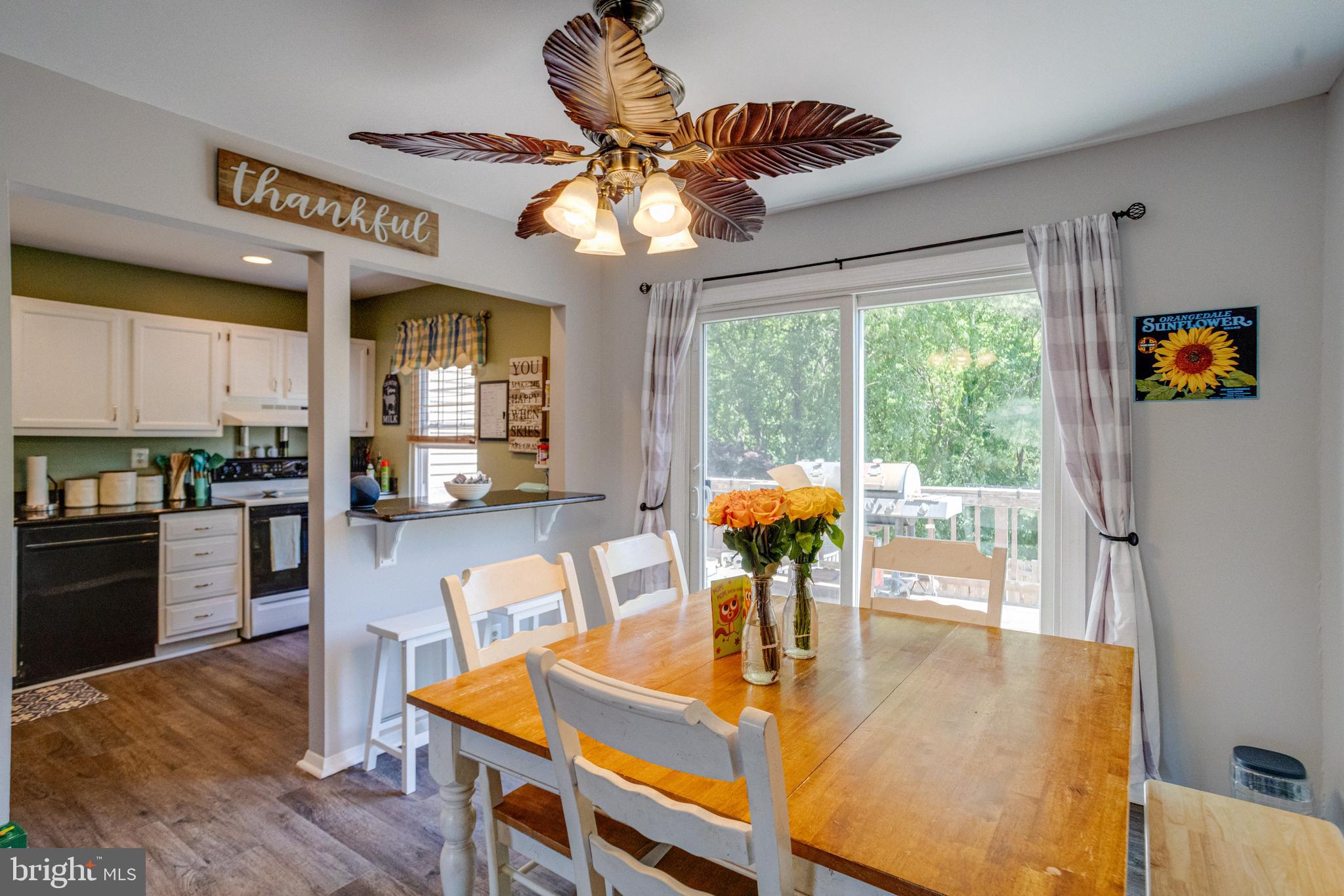 ELIZABETHS LANDING - Residential