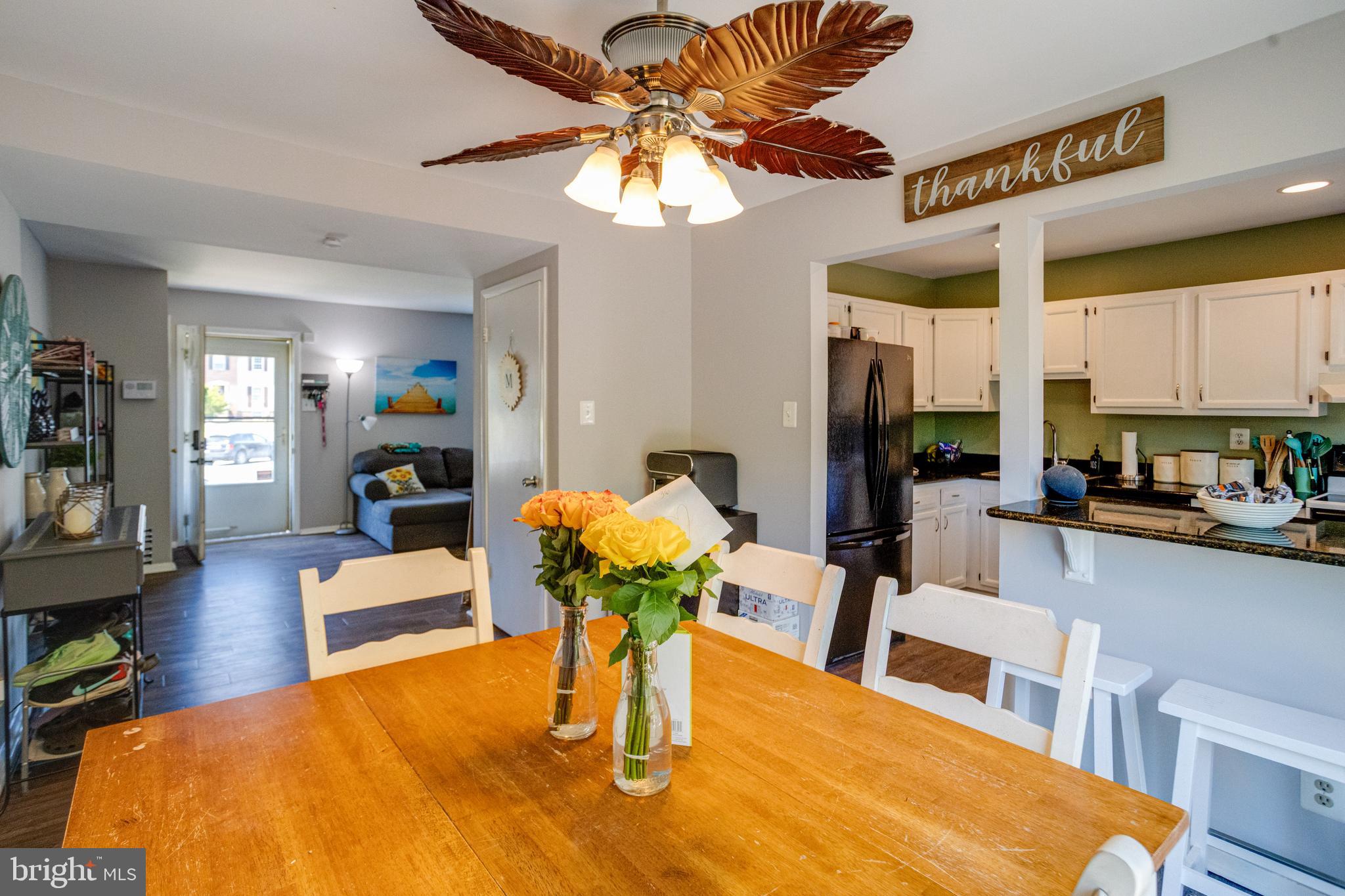 ELIZABETHS LANDING - Residential