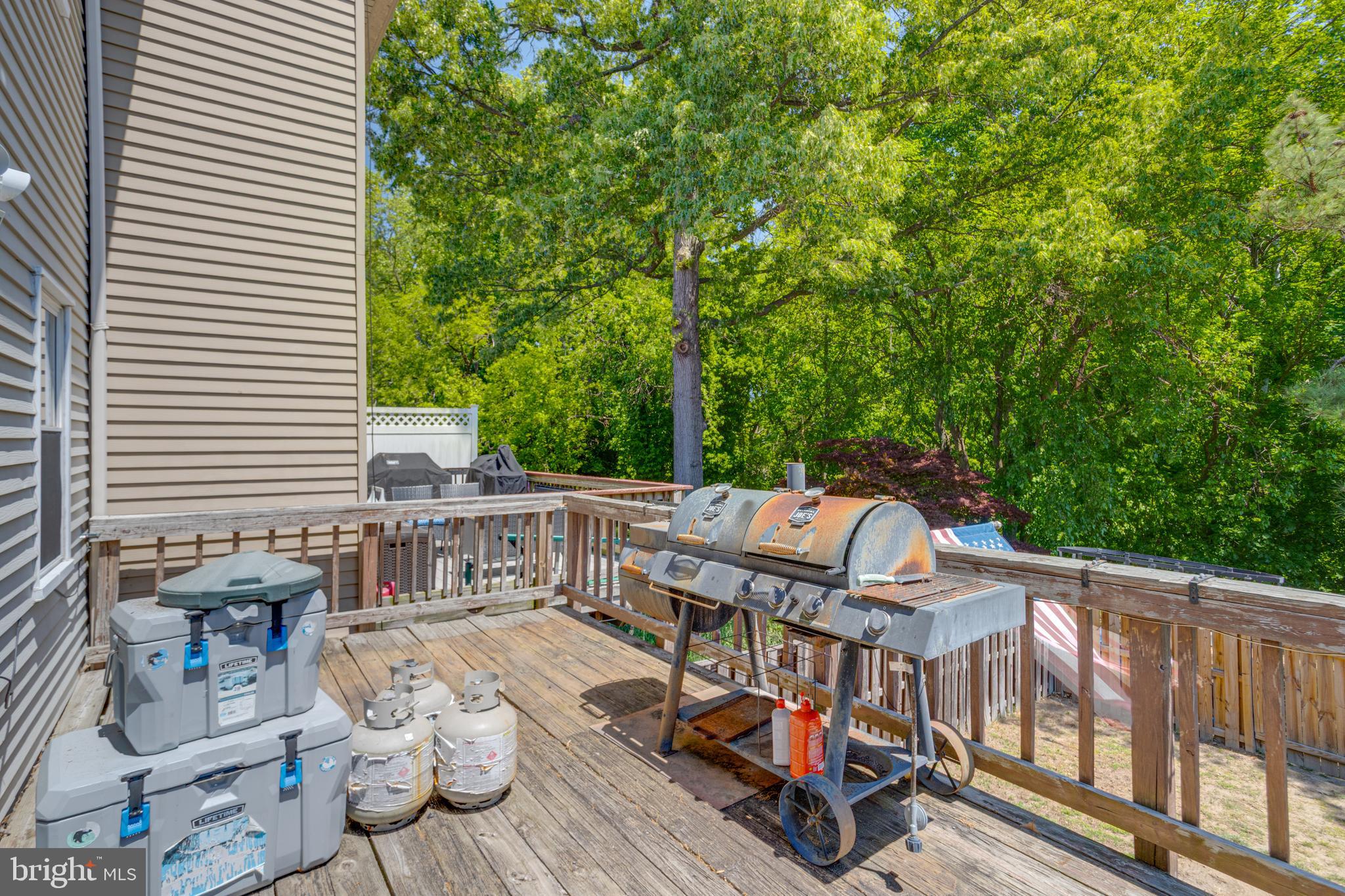 ELIZABETHS LANDING - Residential