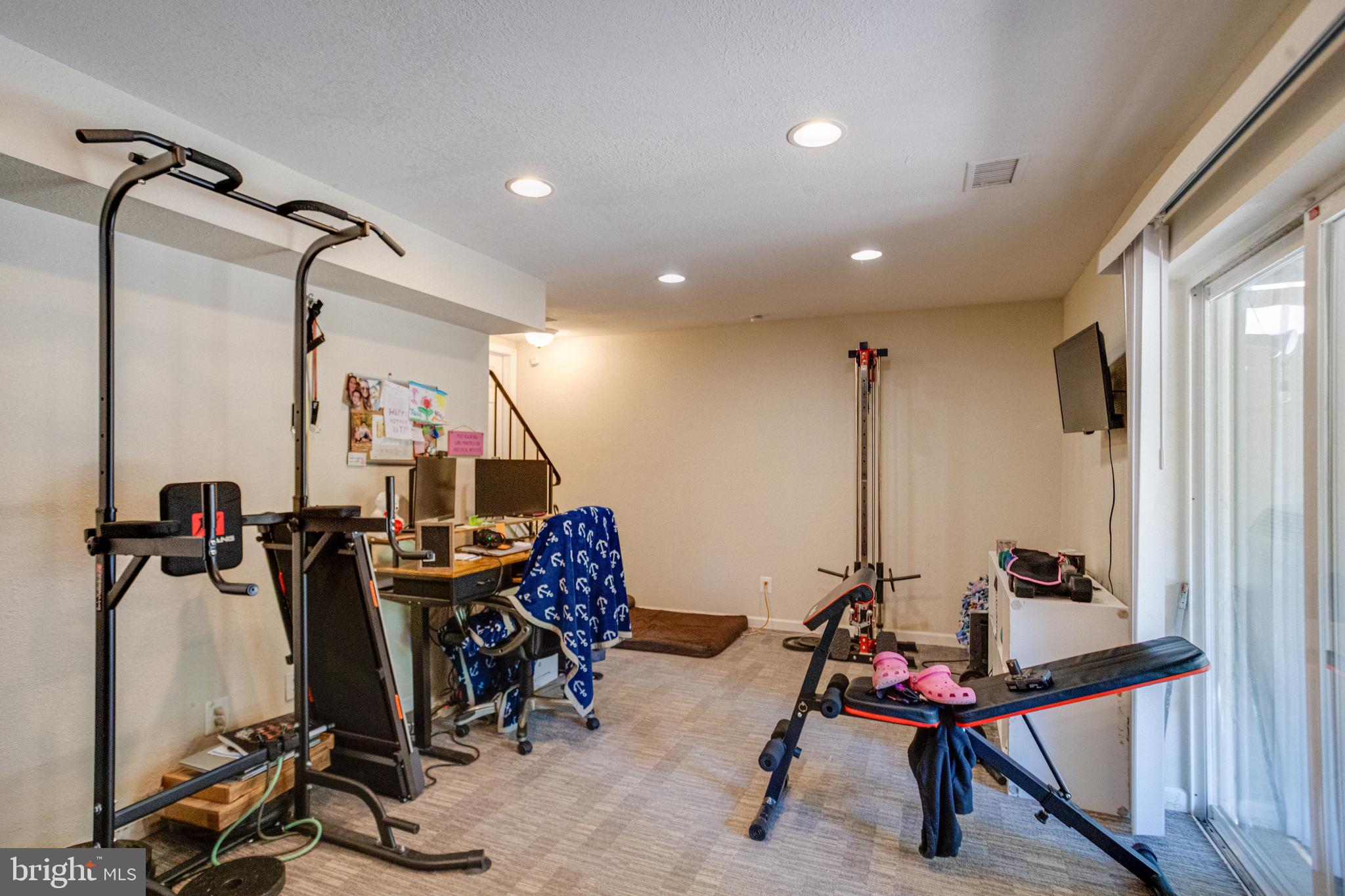 ELIZABETHS LANDING - Residential