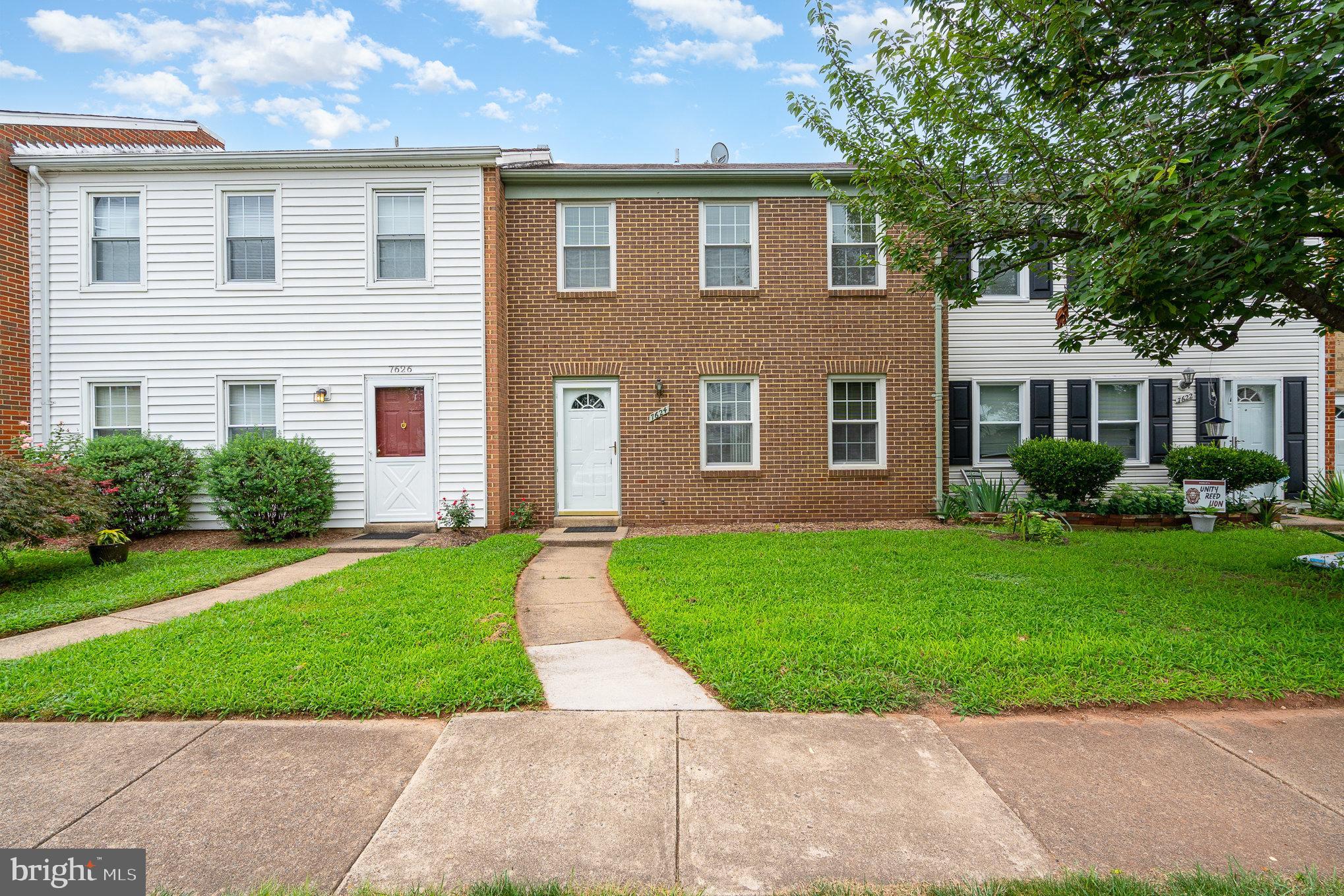 Welcome to this charming 3-bedroom, 1.5-bath townhome in Manassas! This home is freshly painted, professionally cleaned, and ready for you to move in. Enjoy the spacious living areas and a beautiful front and backyard—perfect for family gatherings and summer BBQs. Conveniently located near shops, restaurants, and major commuter routes, this home offers both comfort and accessibility.