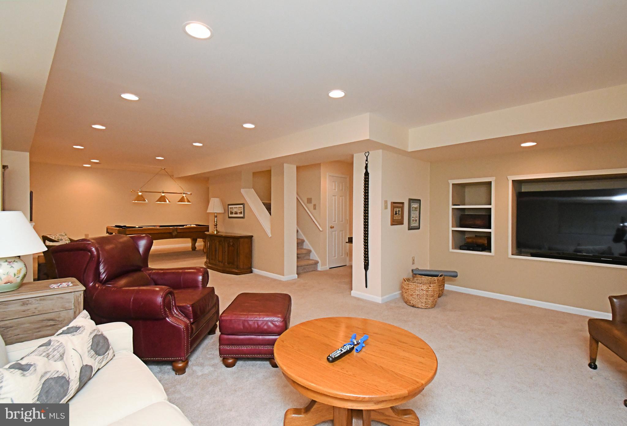 THE COLONY AT SKIP - Residential