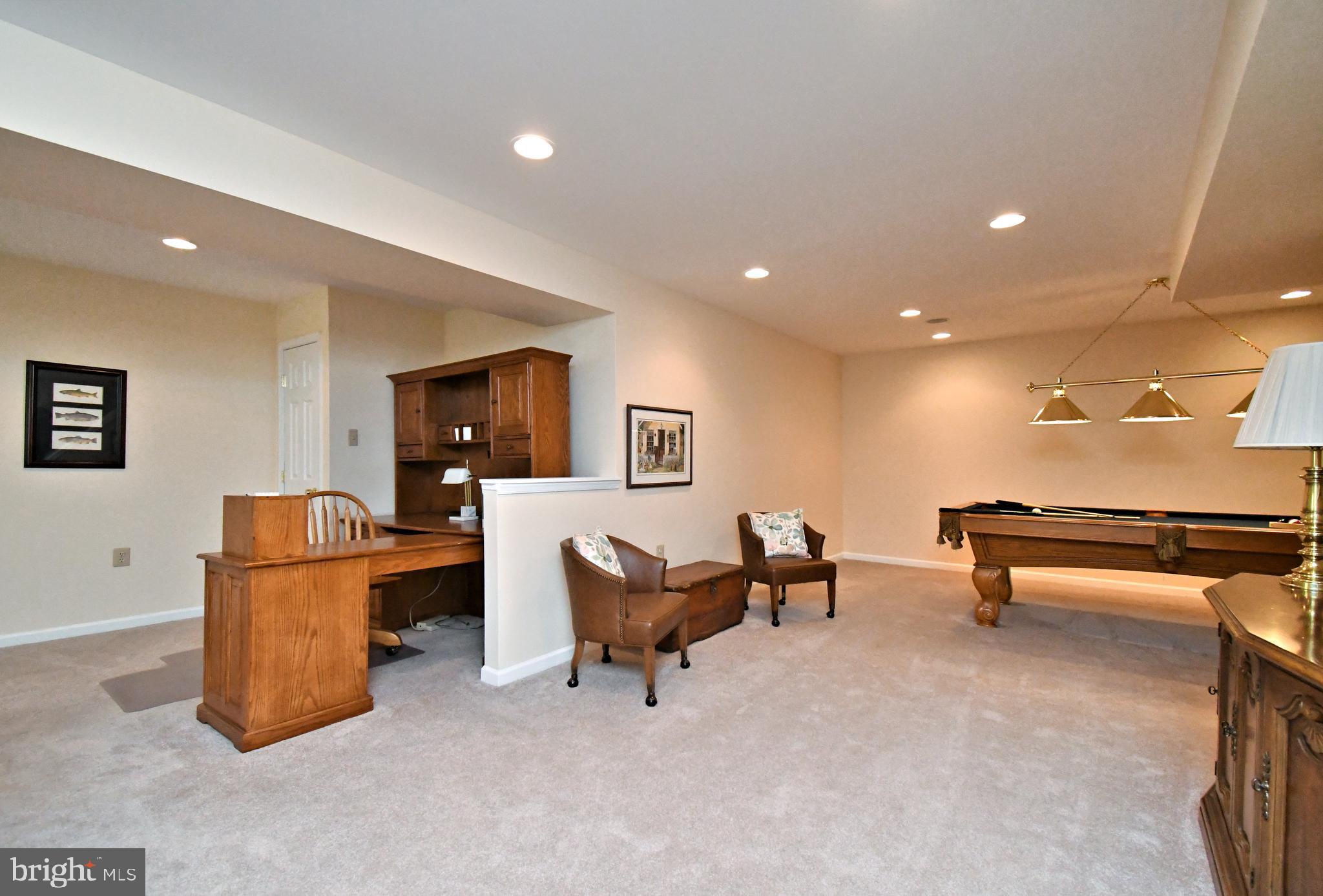 THE COLONY AT SKIP - Residential