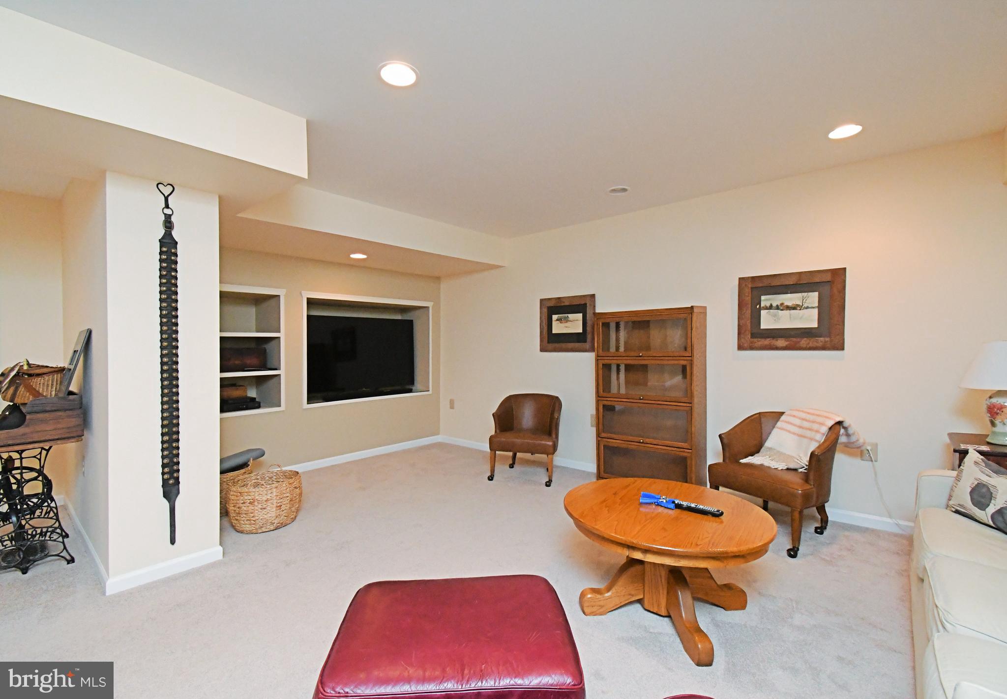 THE COLONY AT SKIP - Residential