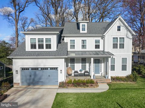 1931 HILEMAN ROAD FALLS CHURCH VA 22043