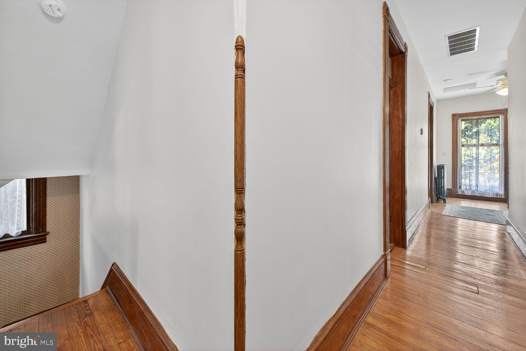 KENSINGTON PARK - Residential