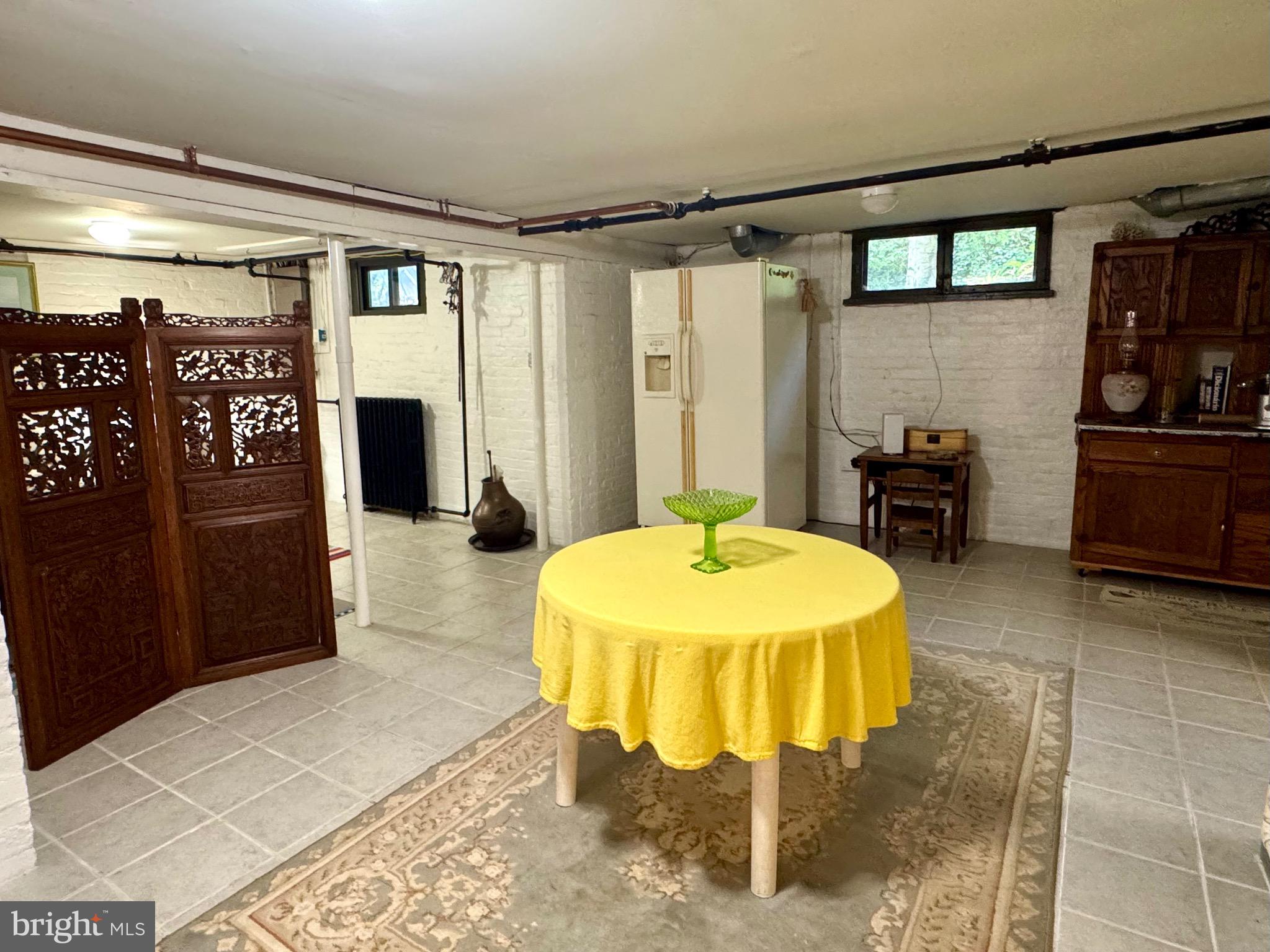 KENSINGTON PARK - Residential