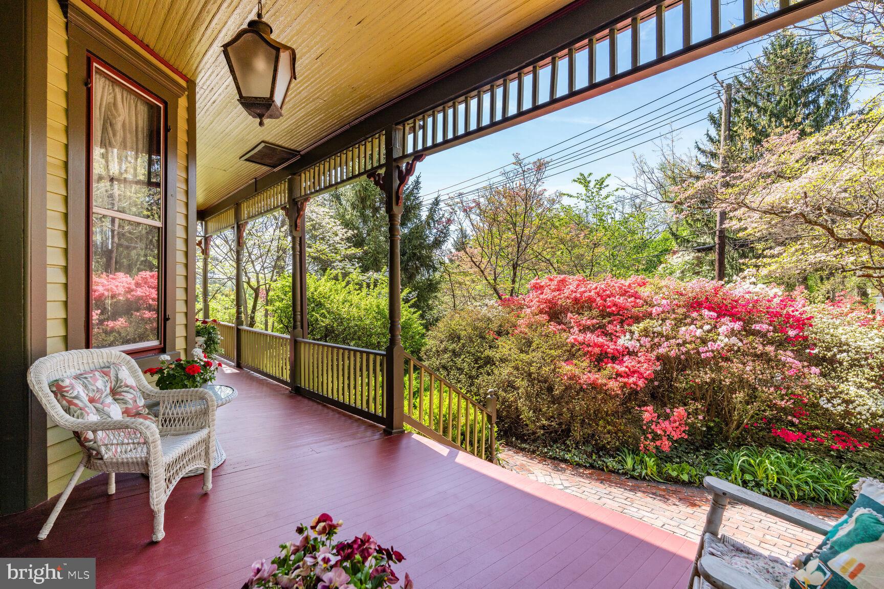 KENSINGTON PARK - Residential