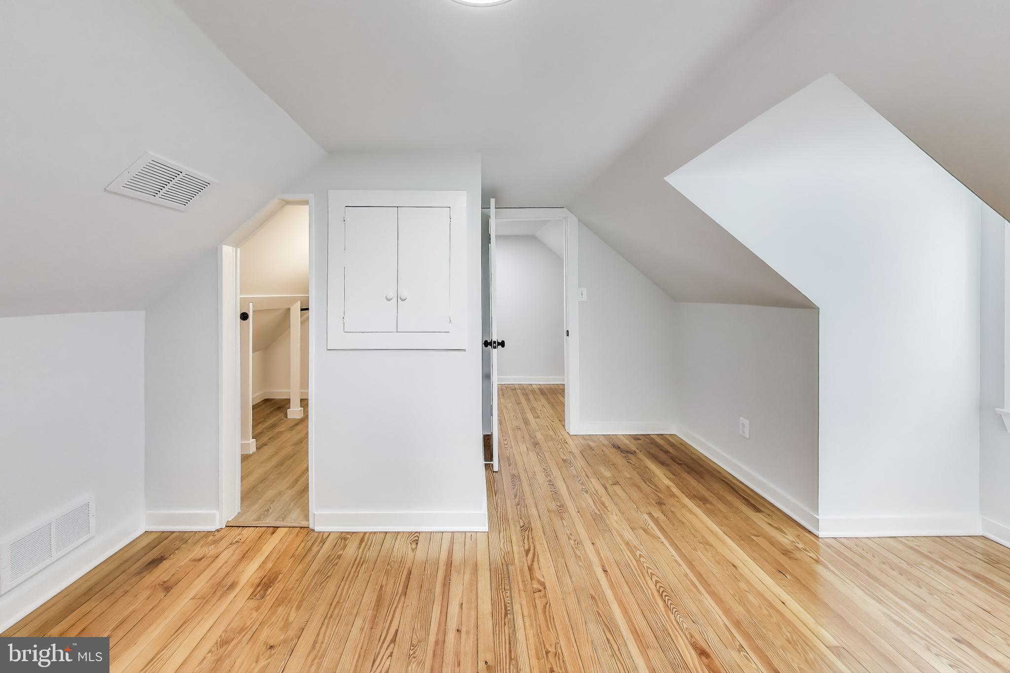 JARRETTSVILLE - Residential