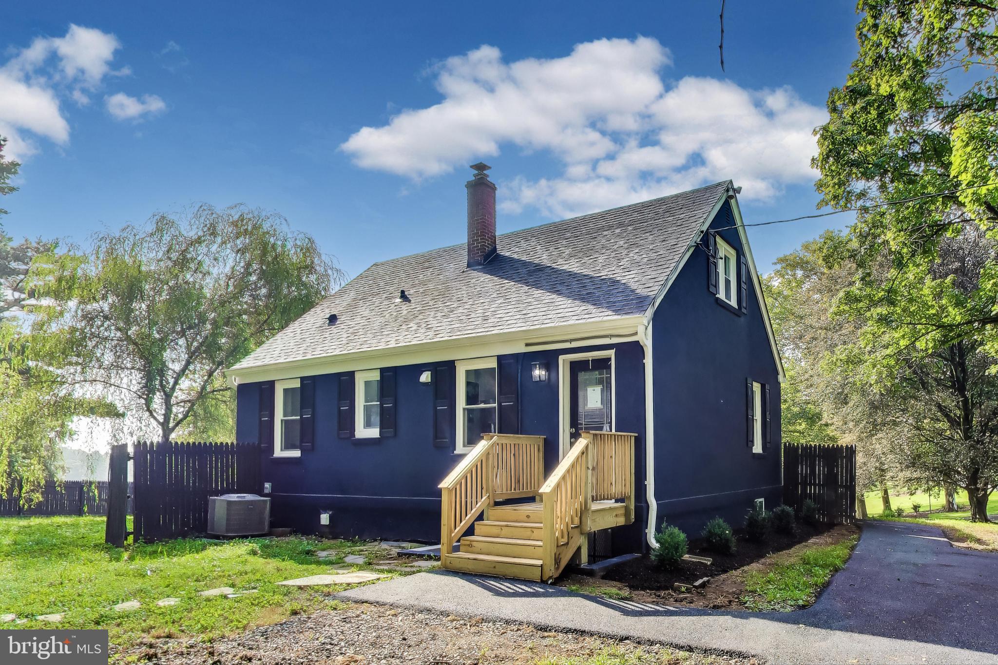 JARRETTSVILLE - Residential