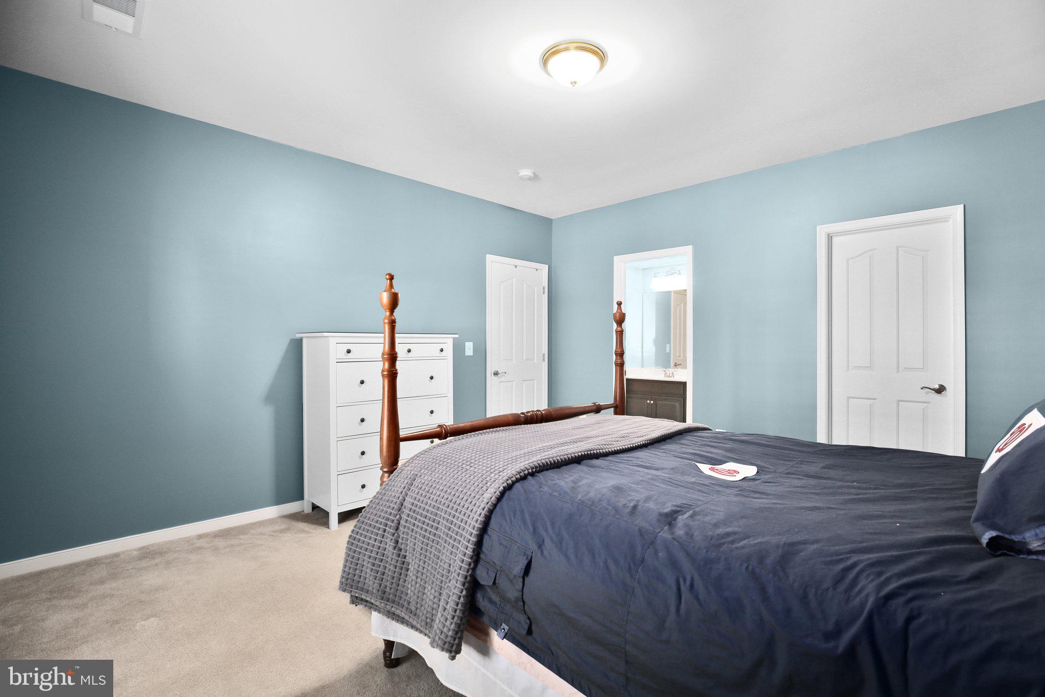 COLONIAL FORGE - Residential