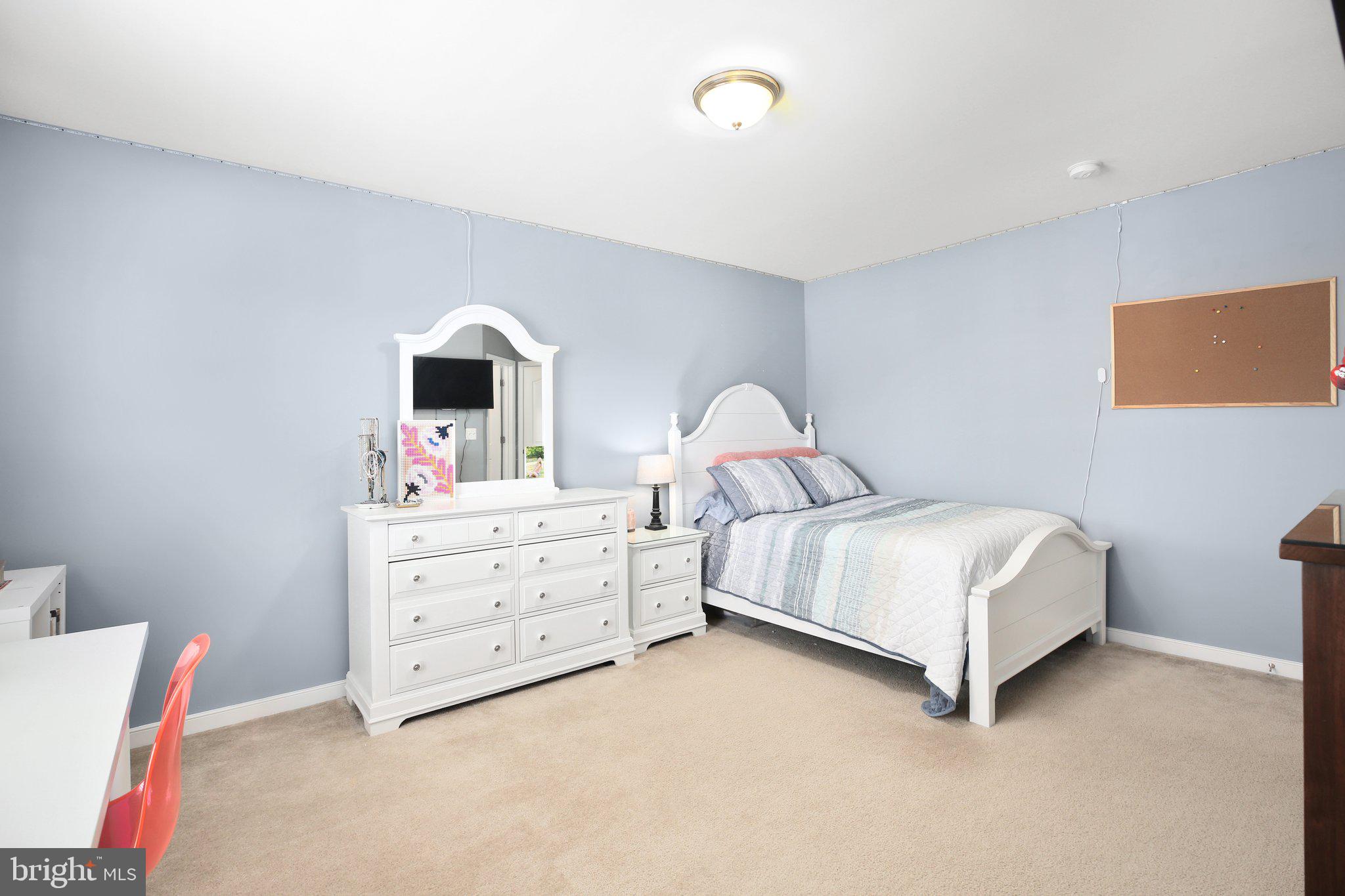 COLONIAL FORGE - Residential