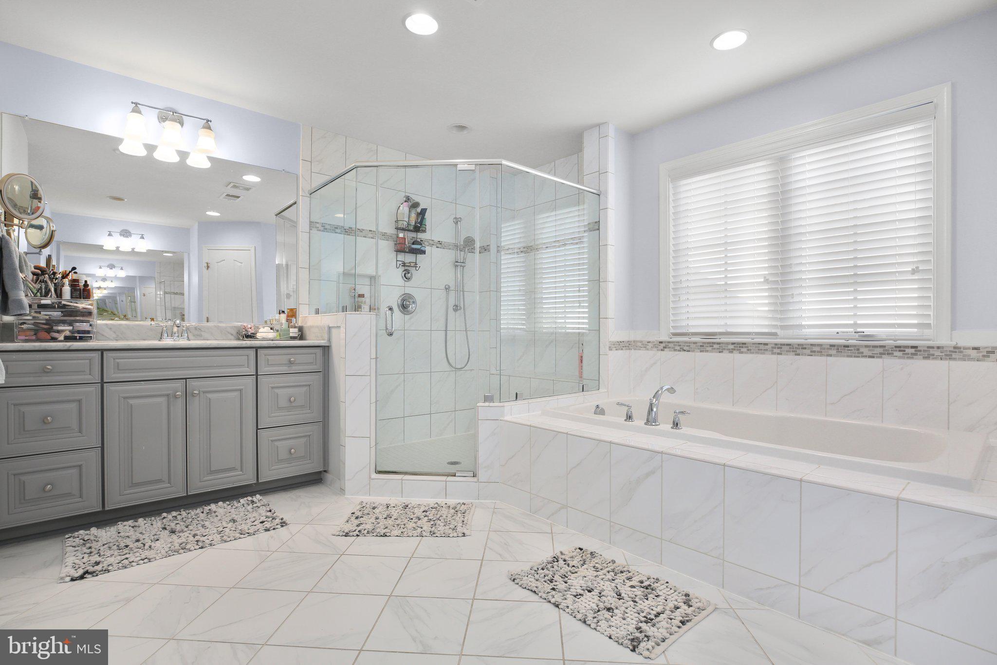 COLONIAL FORGE - Residential