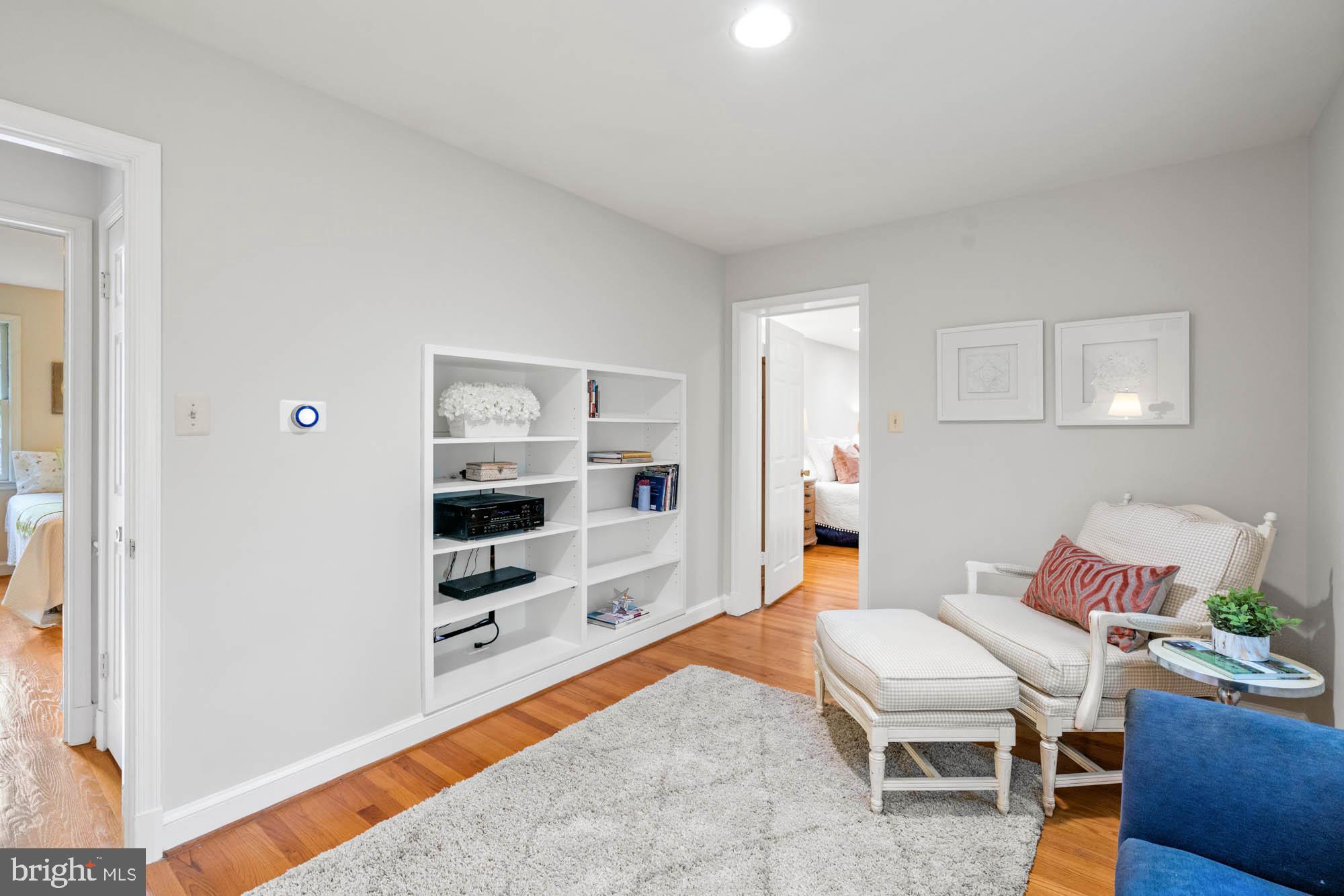 WESTMORELAND HILLS - Residential