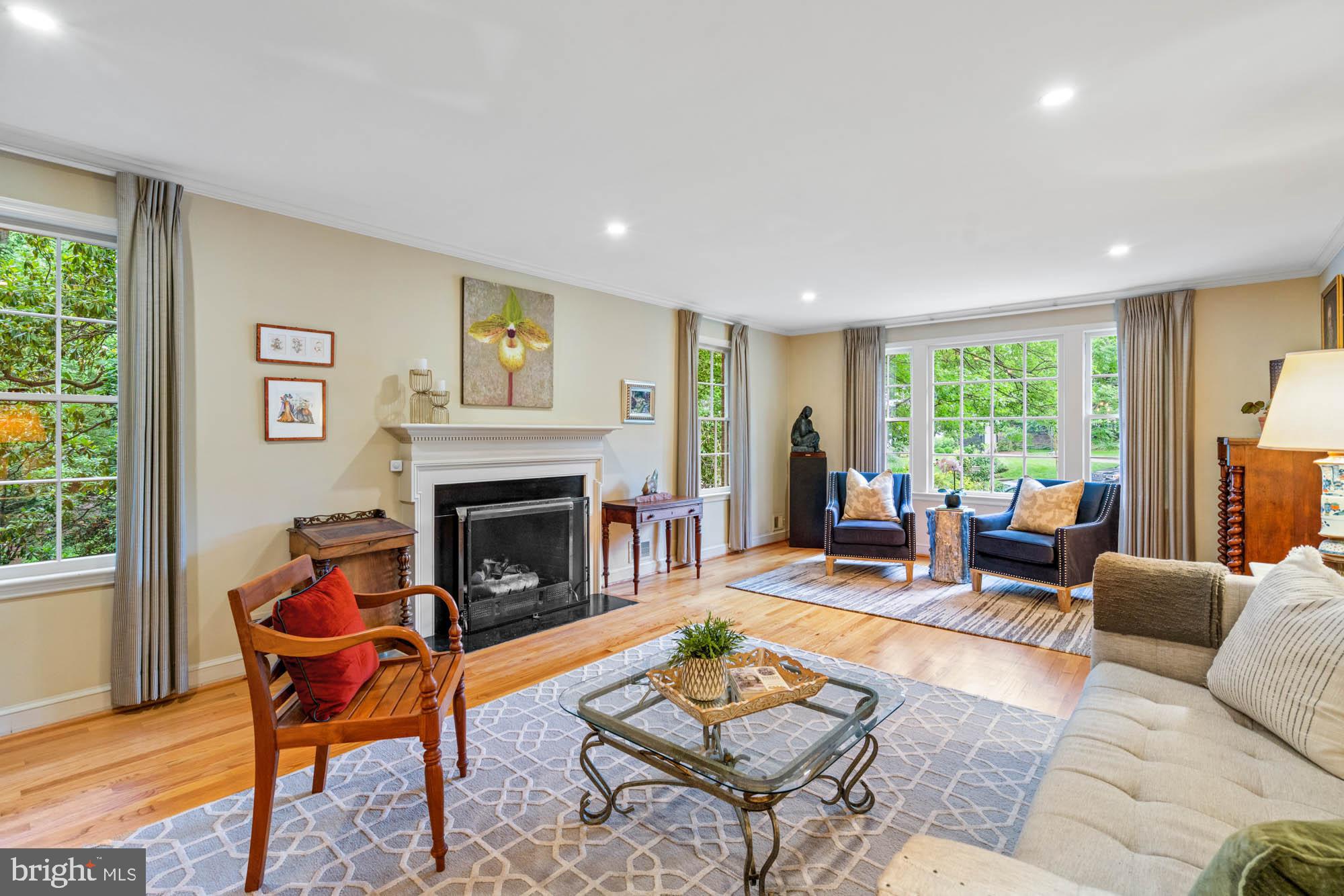 WESTMORELAND HILLS - Residential