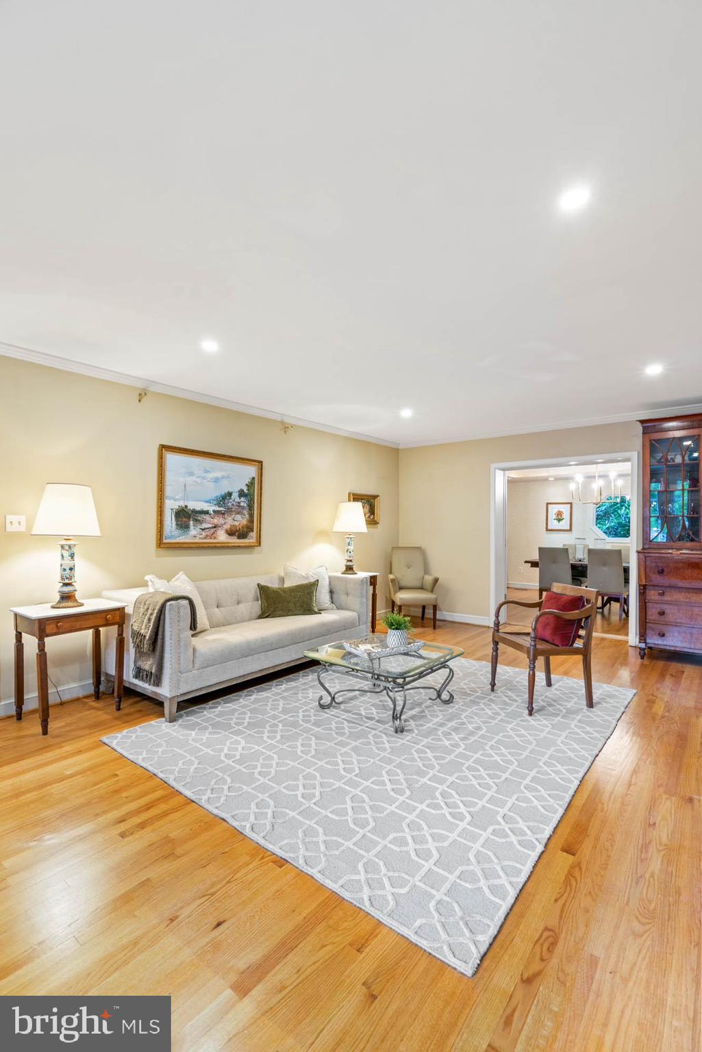 WESTMORELAND HILLS - Residential