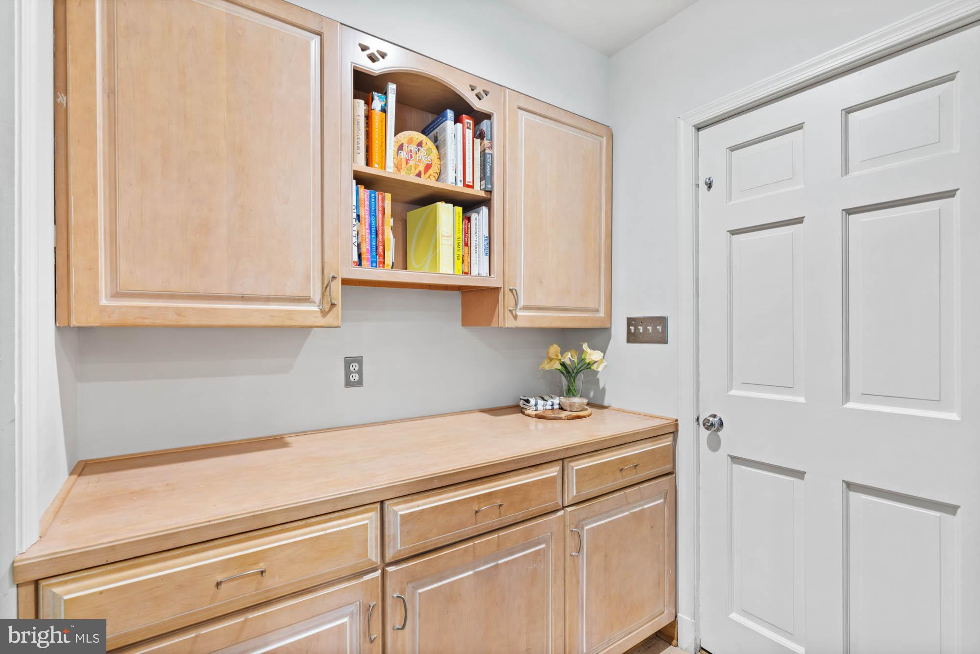 WESTMORELAND HILLS - Residential