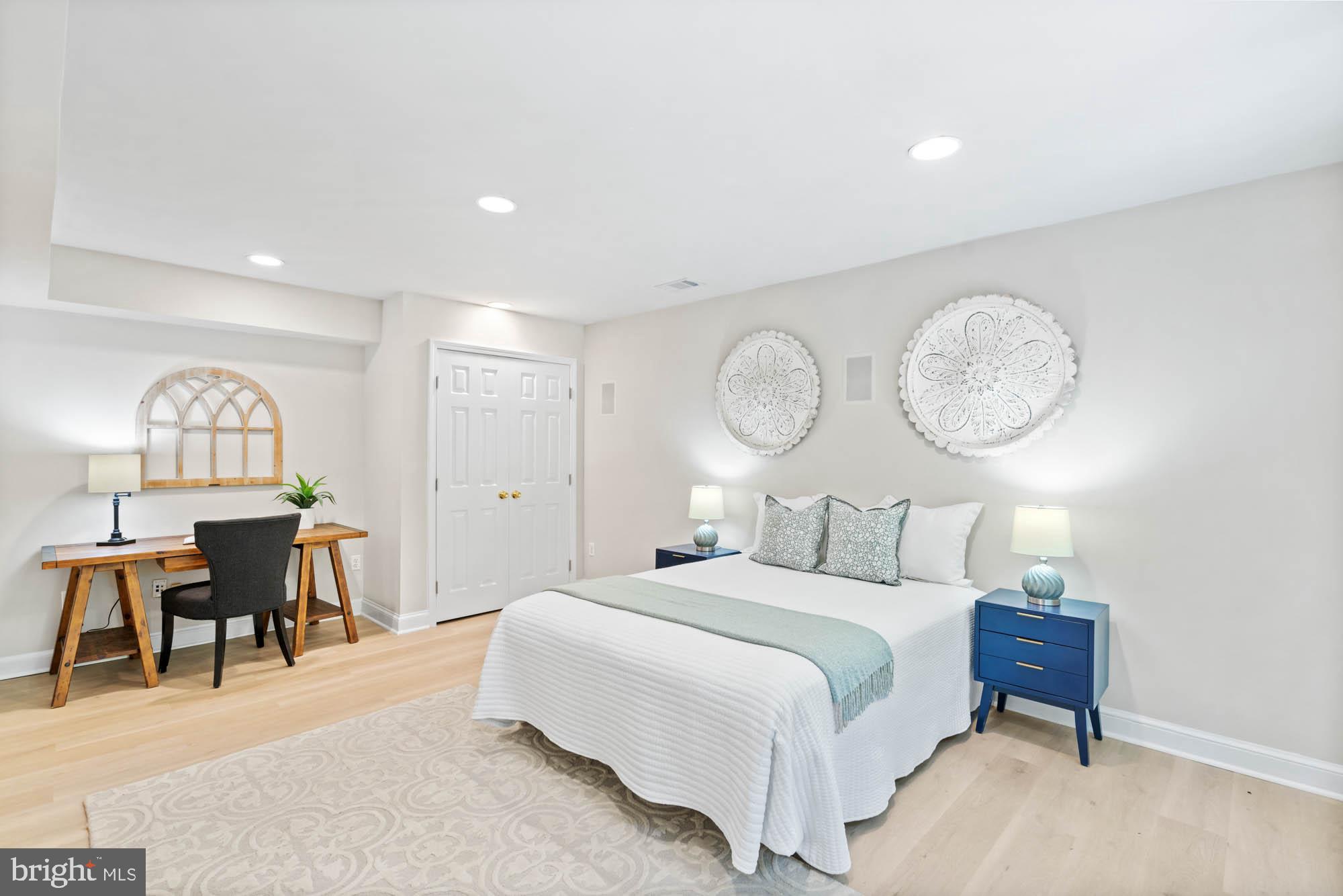 WESTMORELAND HILLS - Residential