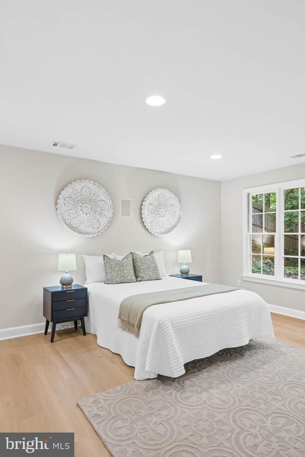 WESTMORELAND HILLS - Residential