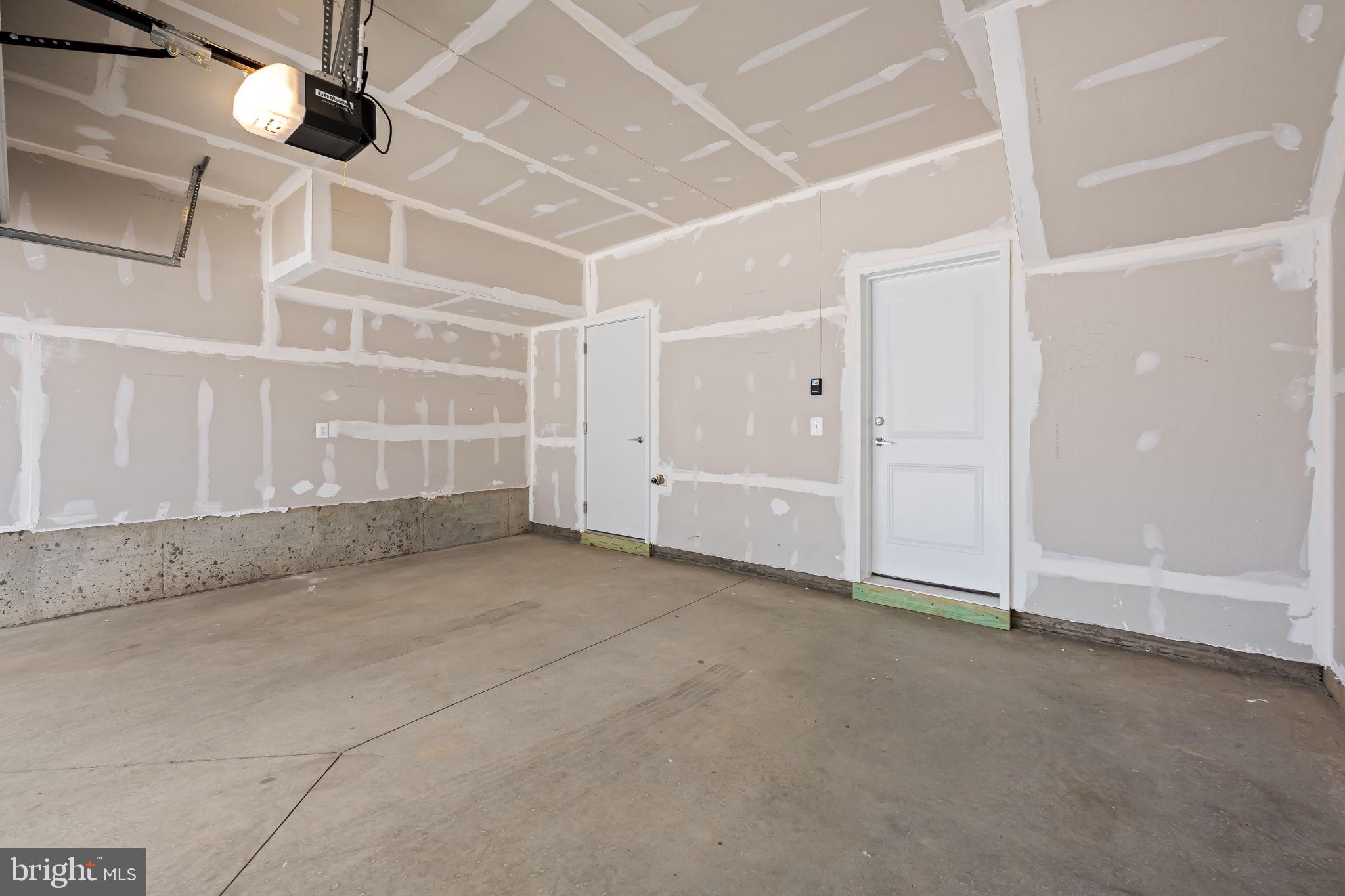 WATERSHED - Residential Lease