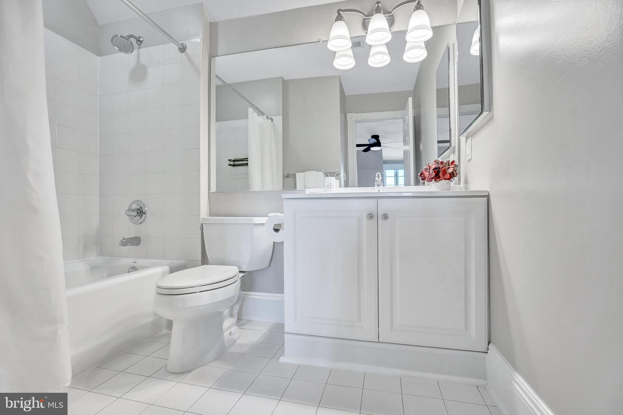 OLD TOWN GATEWAY - Residential