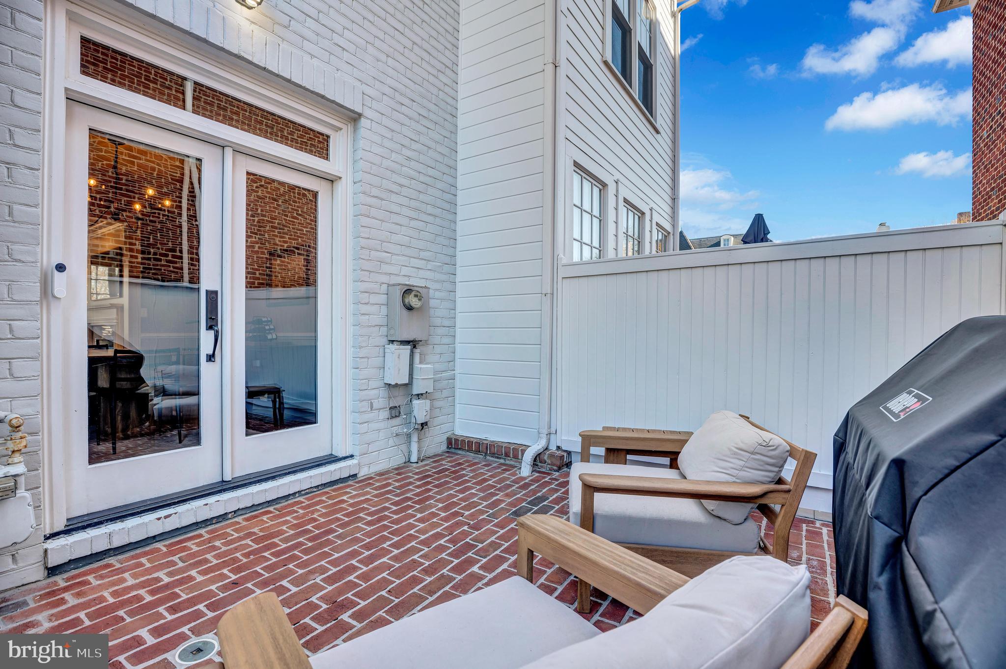 OLD TOWN GATEWAY - Residential