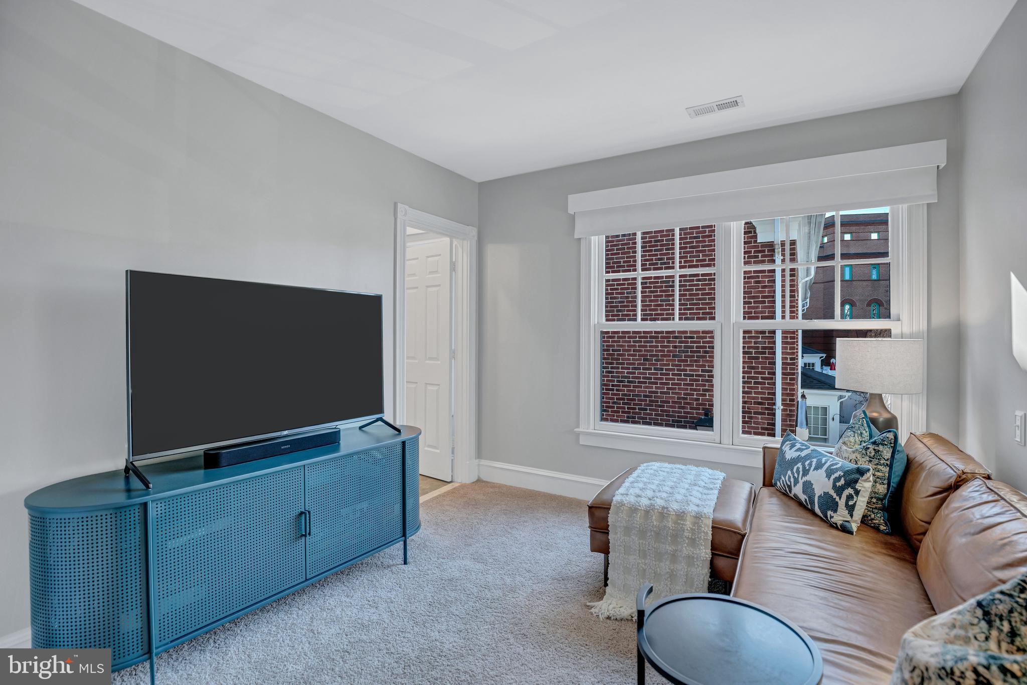 OLD TOWN GATEWAY - Residential