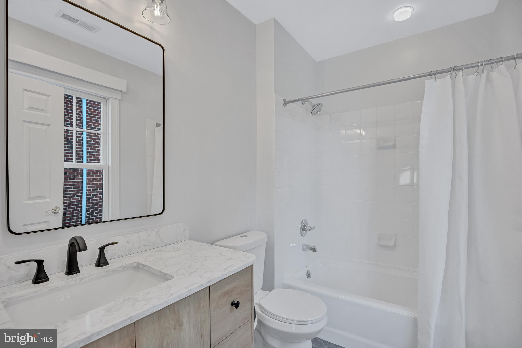 OLD TOWN GATEWAY - Residential