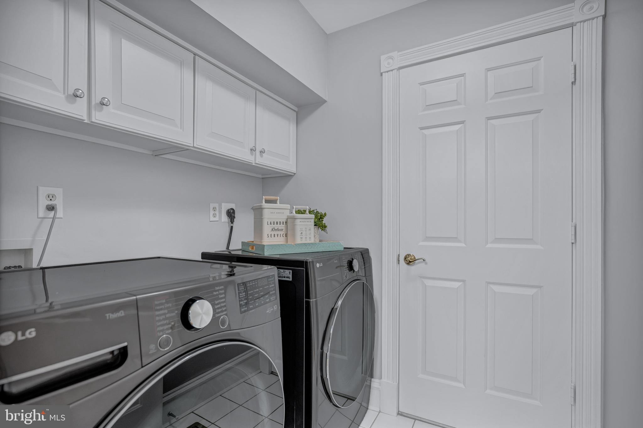 OLD TOWN GATEWAY - Residential