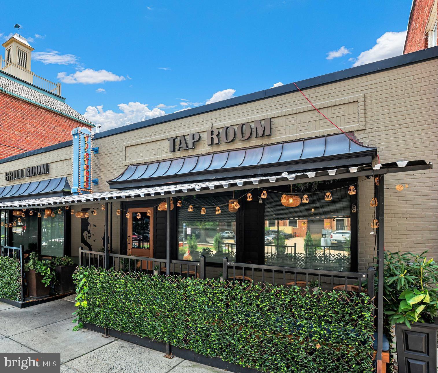 OLD TOWN GATEWAY - Residential