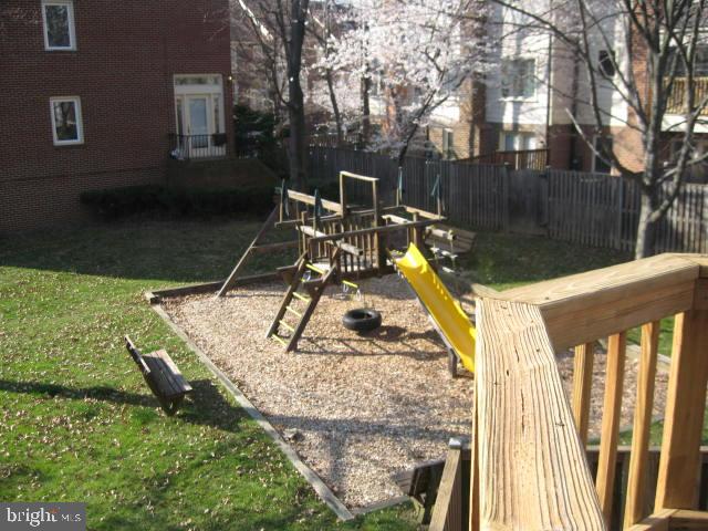 WOODMONT PLACE - Residential Lease