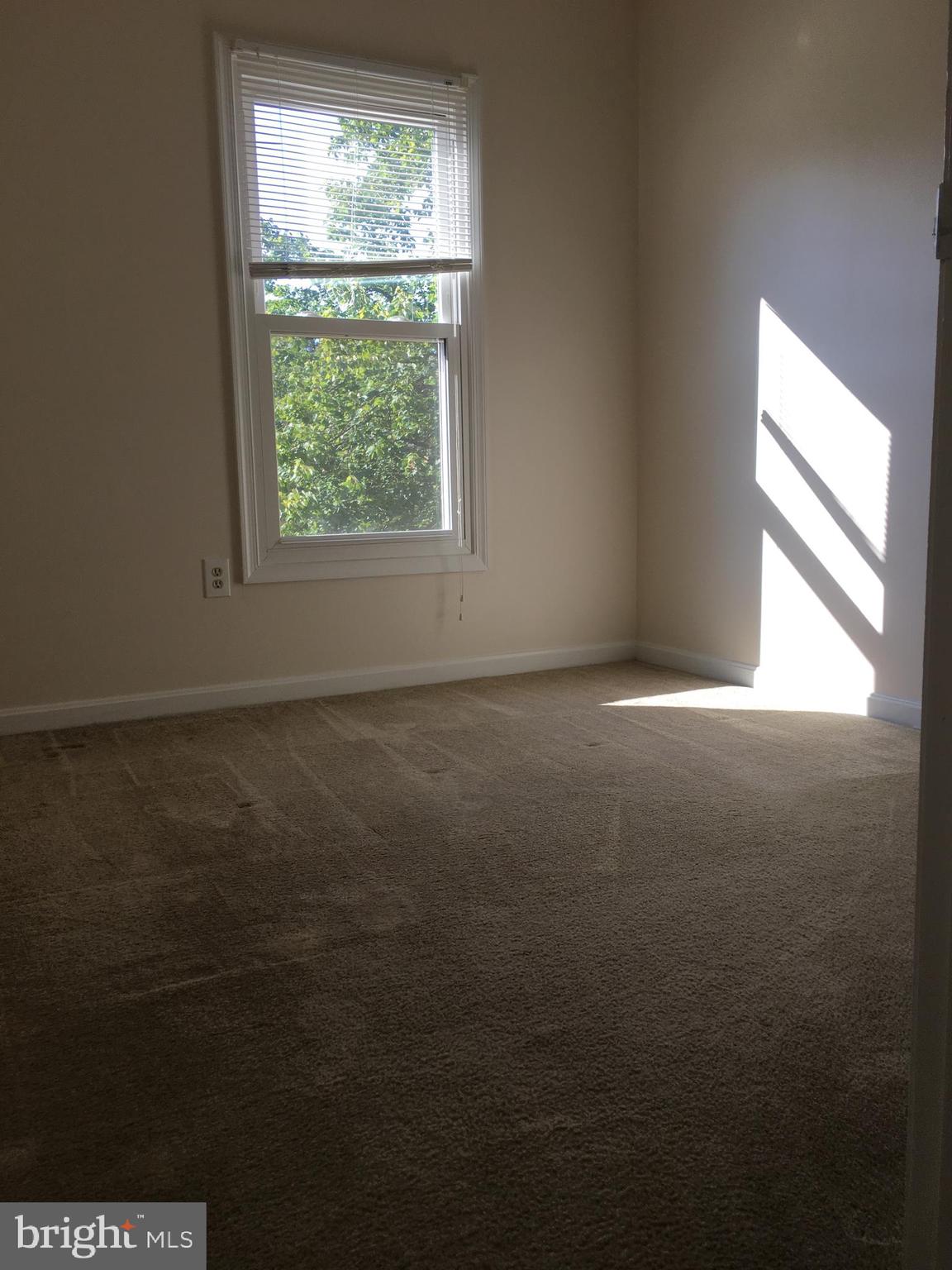 WOODMONT PLACE - Residential Lease