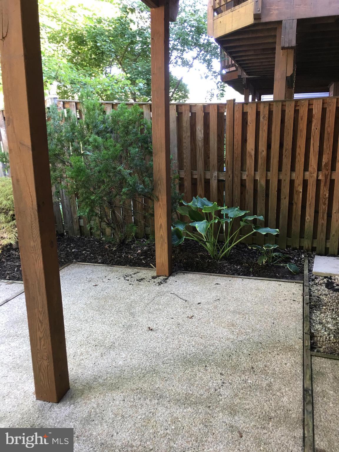 WOODMONT PLACE - Residential Lease